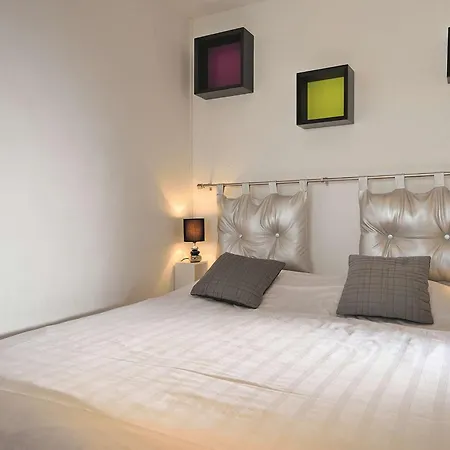 Sulawesi - Heliopolis C 75 Luxe By Agn - 2 Personnes * 아그